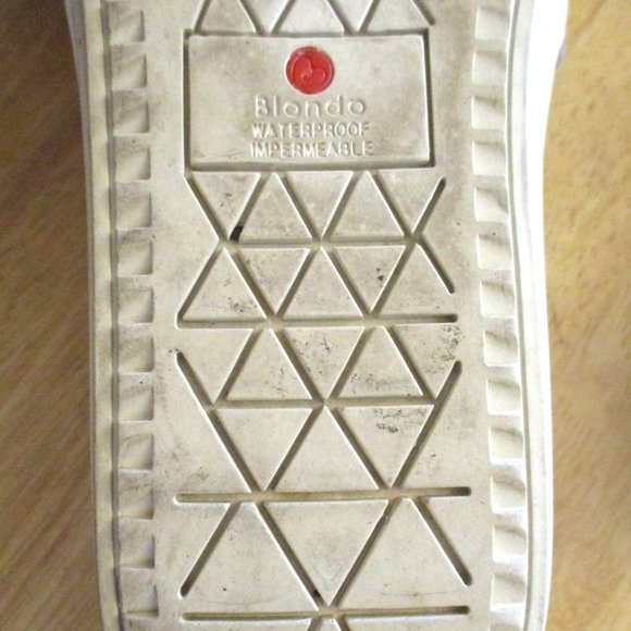 Blondo Waterproof Women's Riyan Slip On Casual Shoe Flat Tan Beige Suede Size 8 - Picture 9 of 11